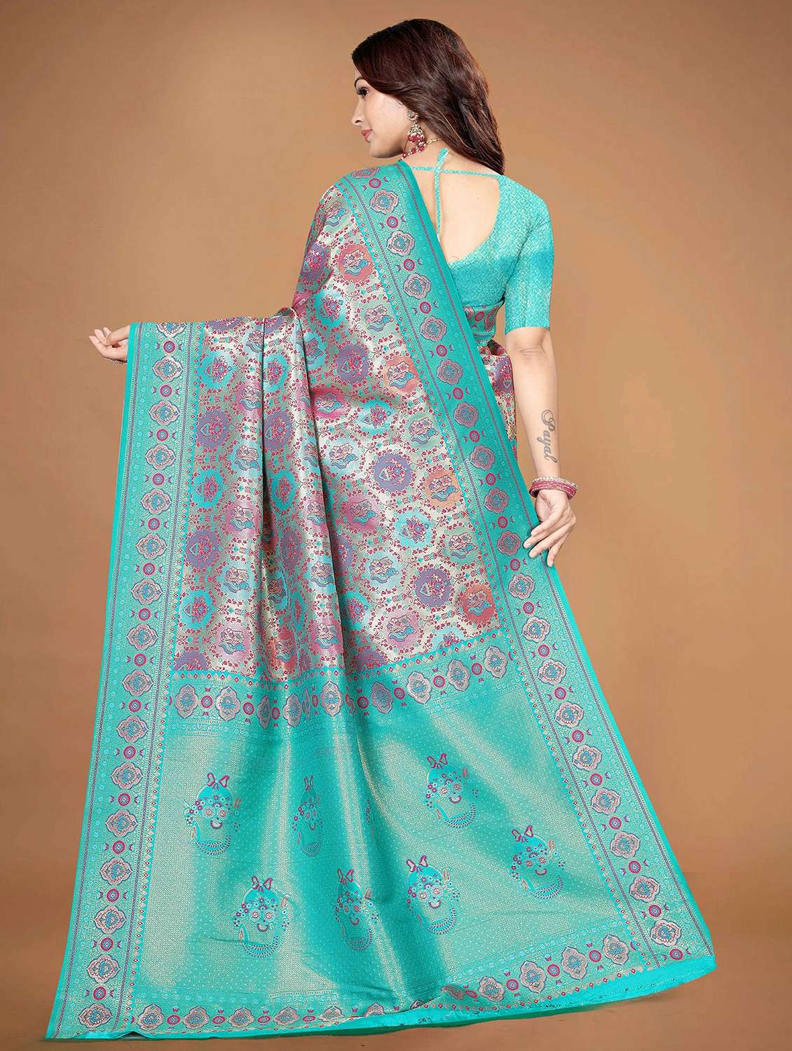 women self design kanjivaram saree with blouse - 22452325 -  Standard Image - 3