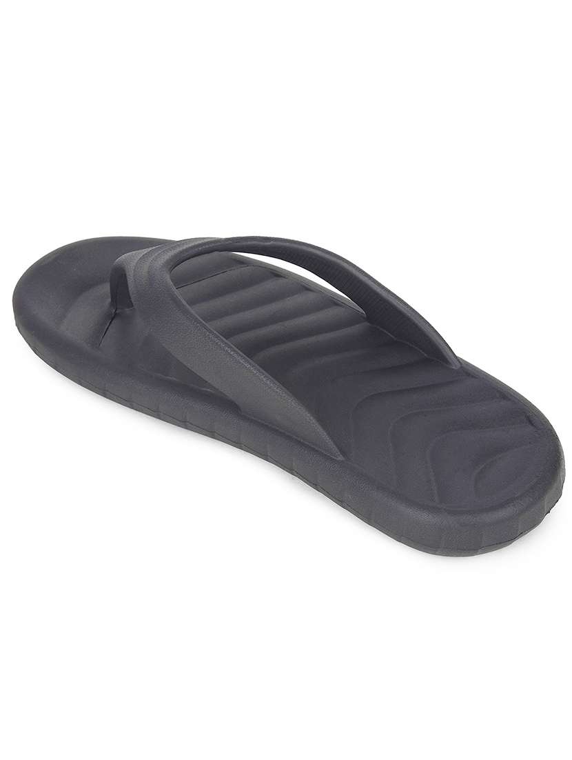 men solid toe seperator slipper - 22452335 -  Standard Image - 3