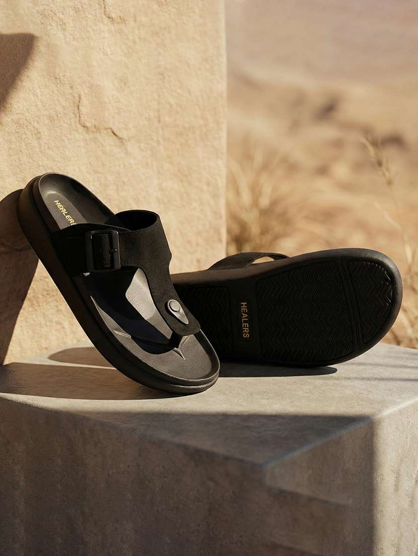 men solid toe seperator slipper