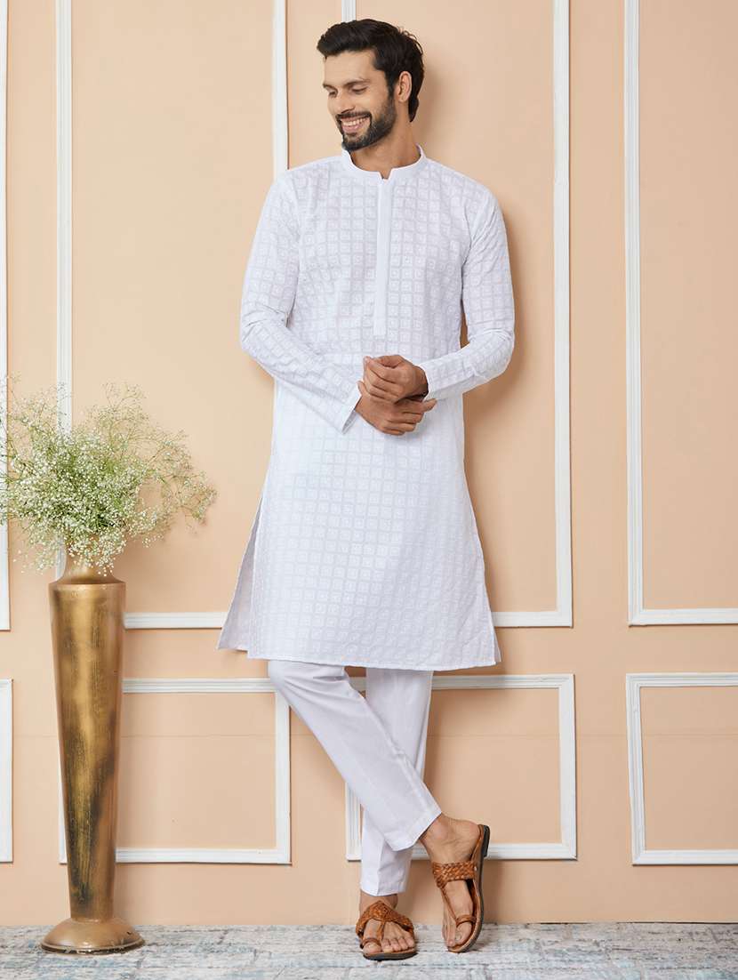 men solid with work mandarin neck kurta pyjama set