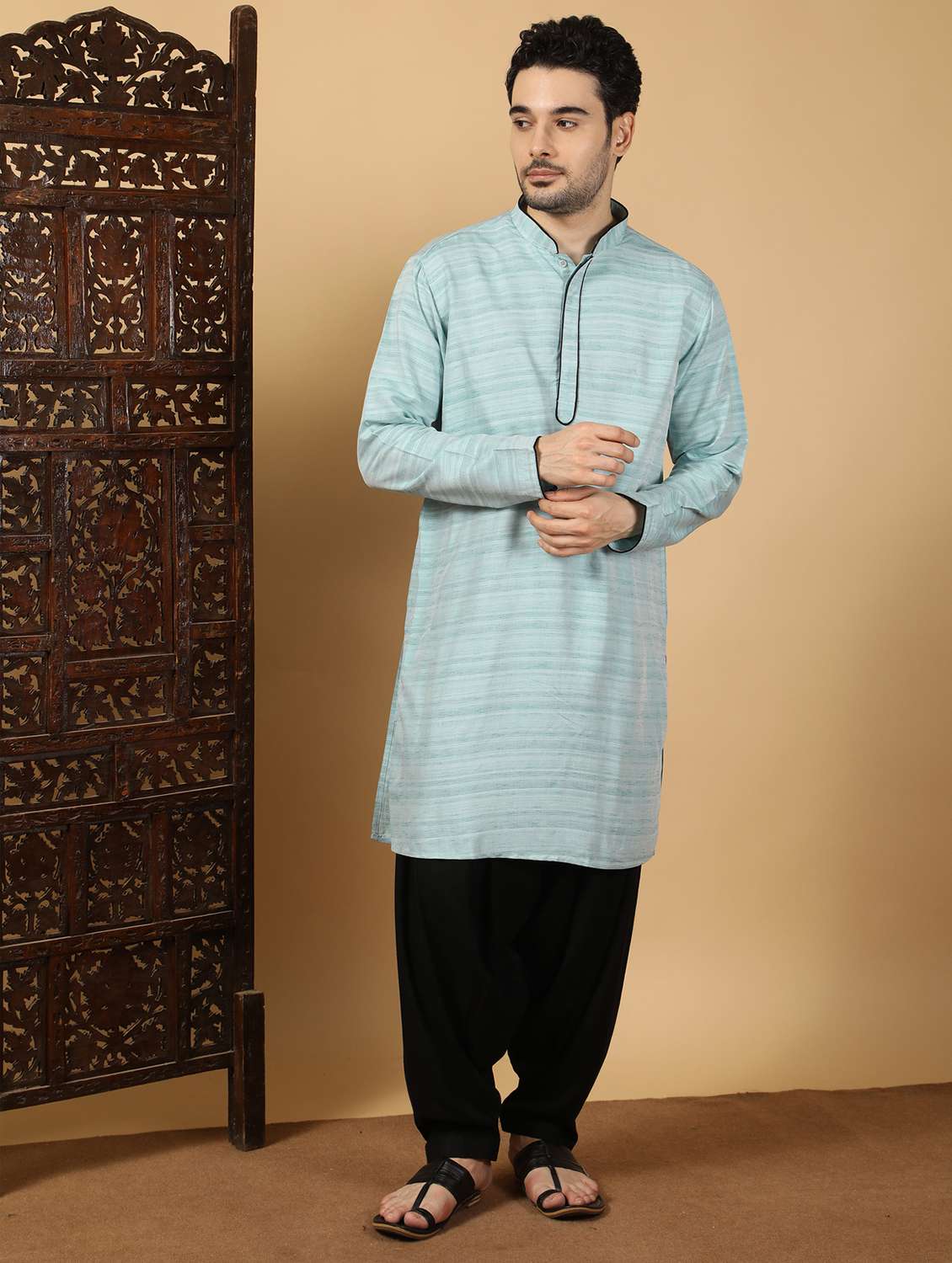 men self design mandarin neck long kurta