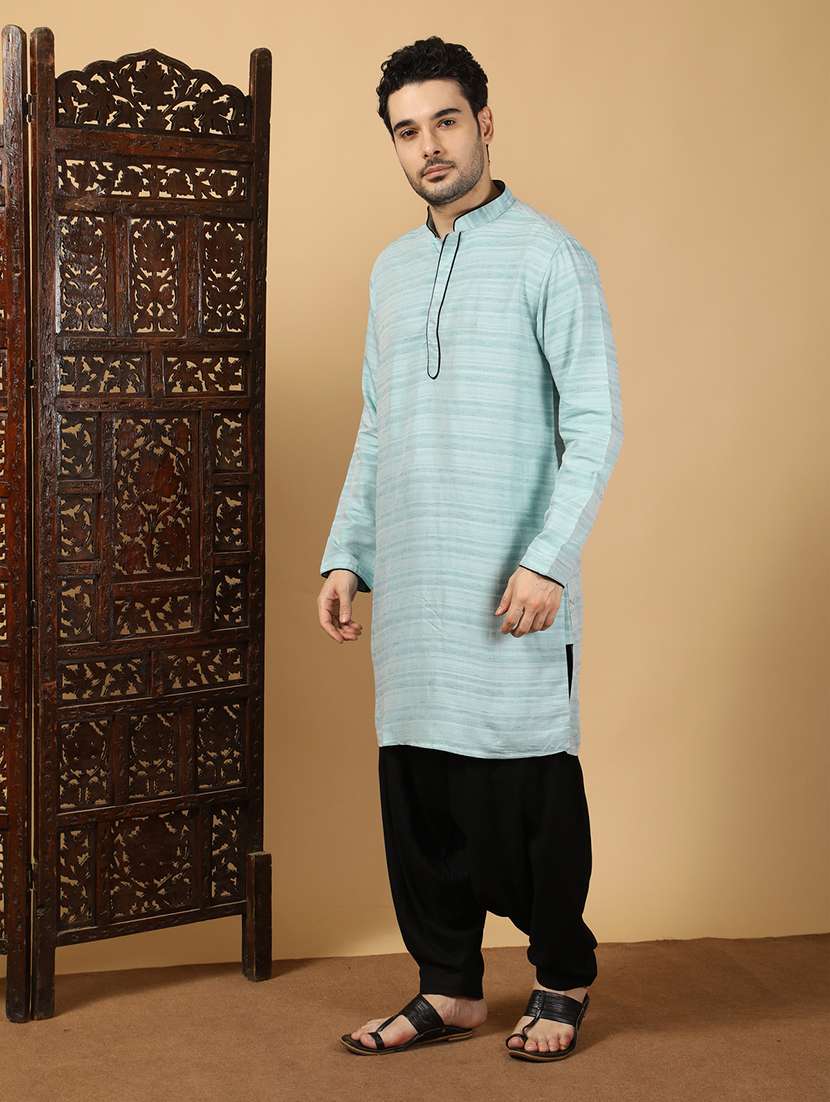 men self design mandarin neck long kurta - 22453156 -  Standard Image - 5
