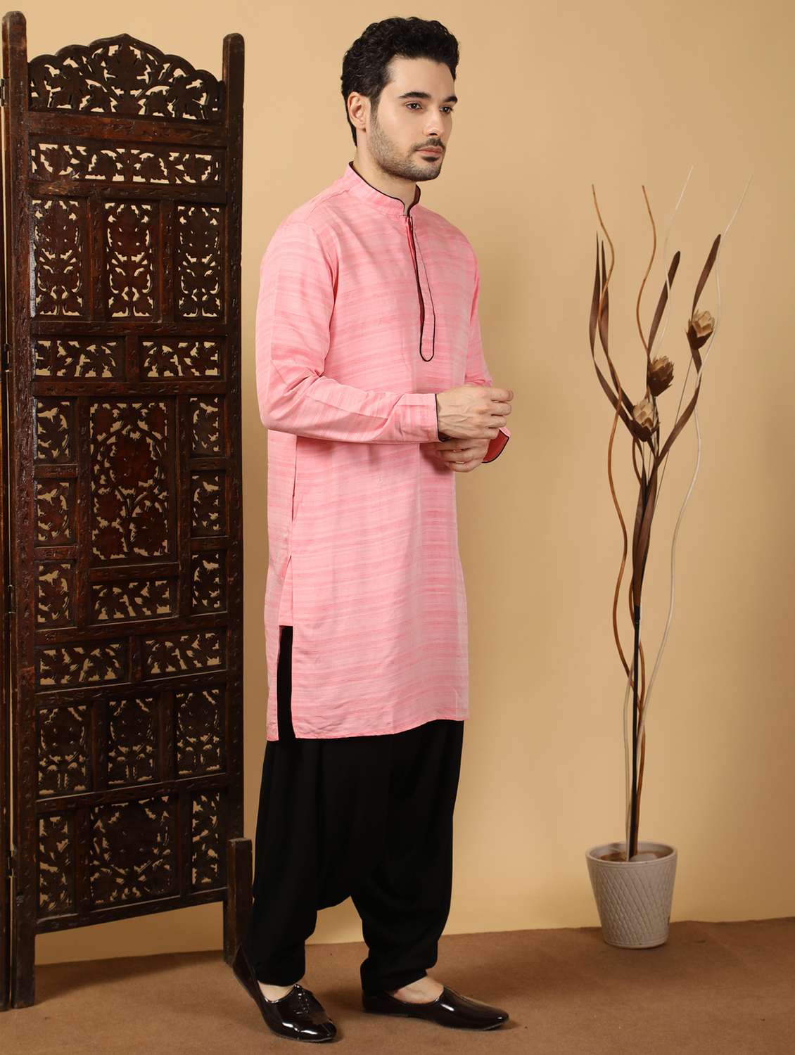 men self design mandarin neck long kurta - 22453157 -  Standard Image - 3