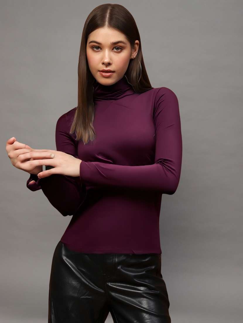 women solid maroon viscose regular top