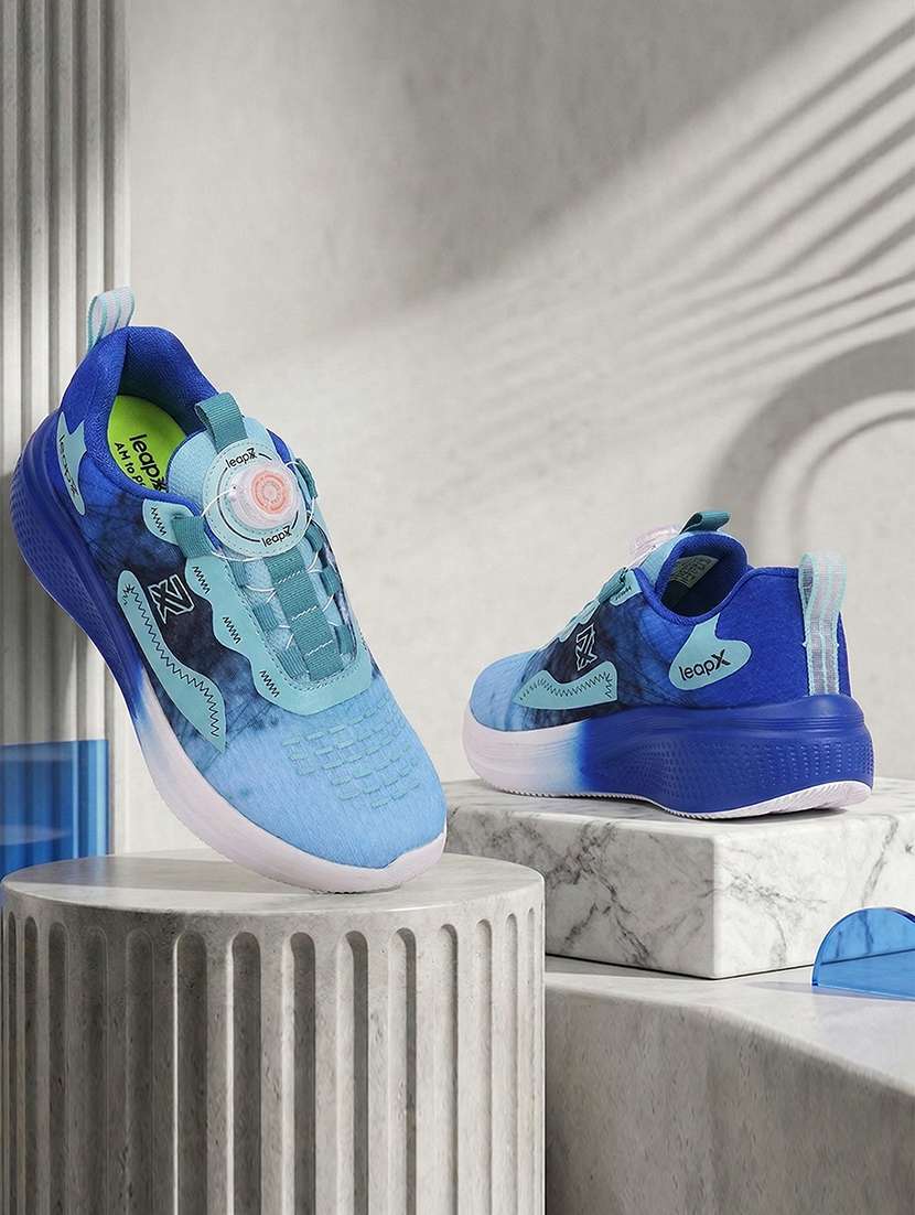 kids blue mesh sports shoe