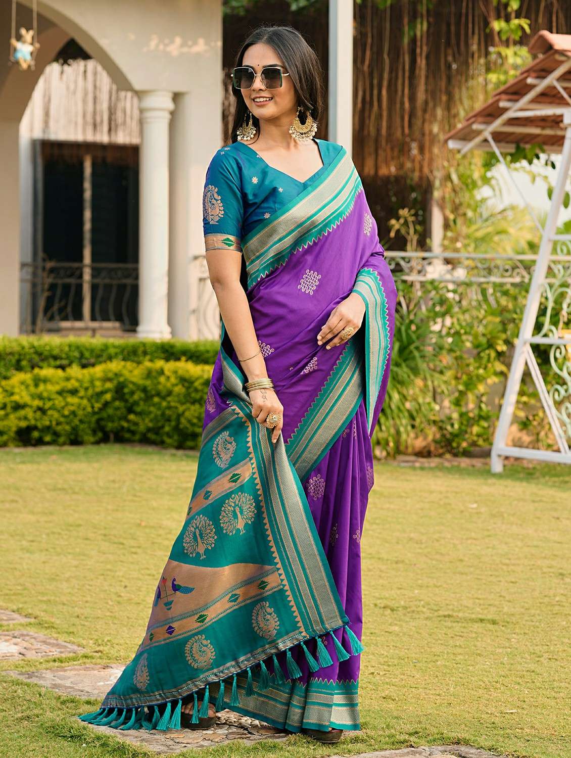 women self design paithani saree with blouse - 22453723 -  Standard Image - 5
