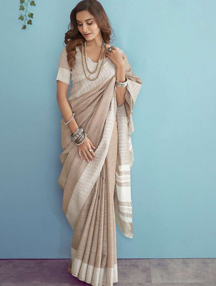 women solid with bordered handloom saree with blouse