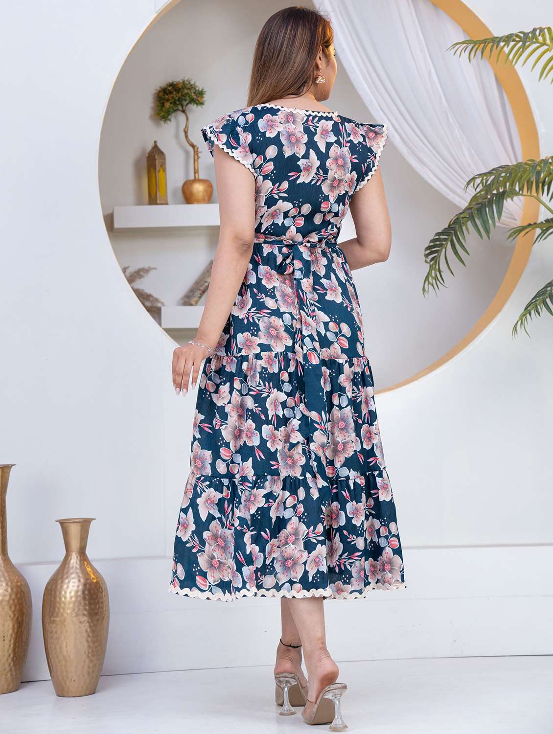 women blue crepe gown dress - 22453928 -  Standard Image - 3