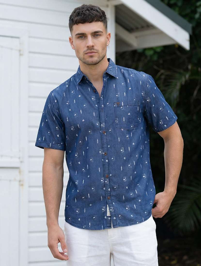 men printed short sleeve regular fit denim shirt