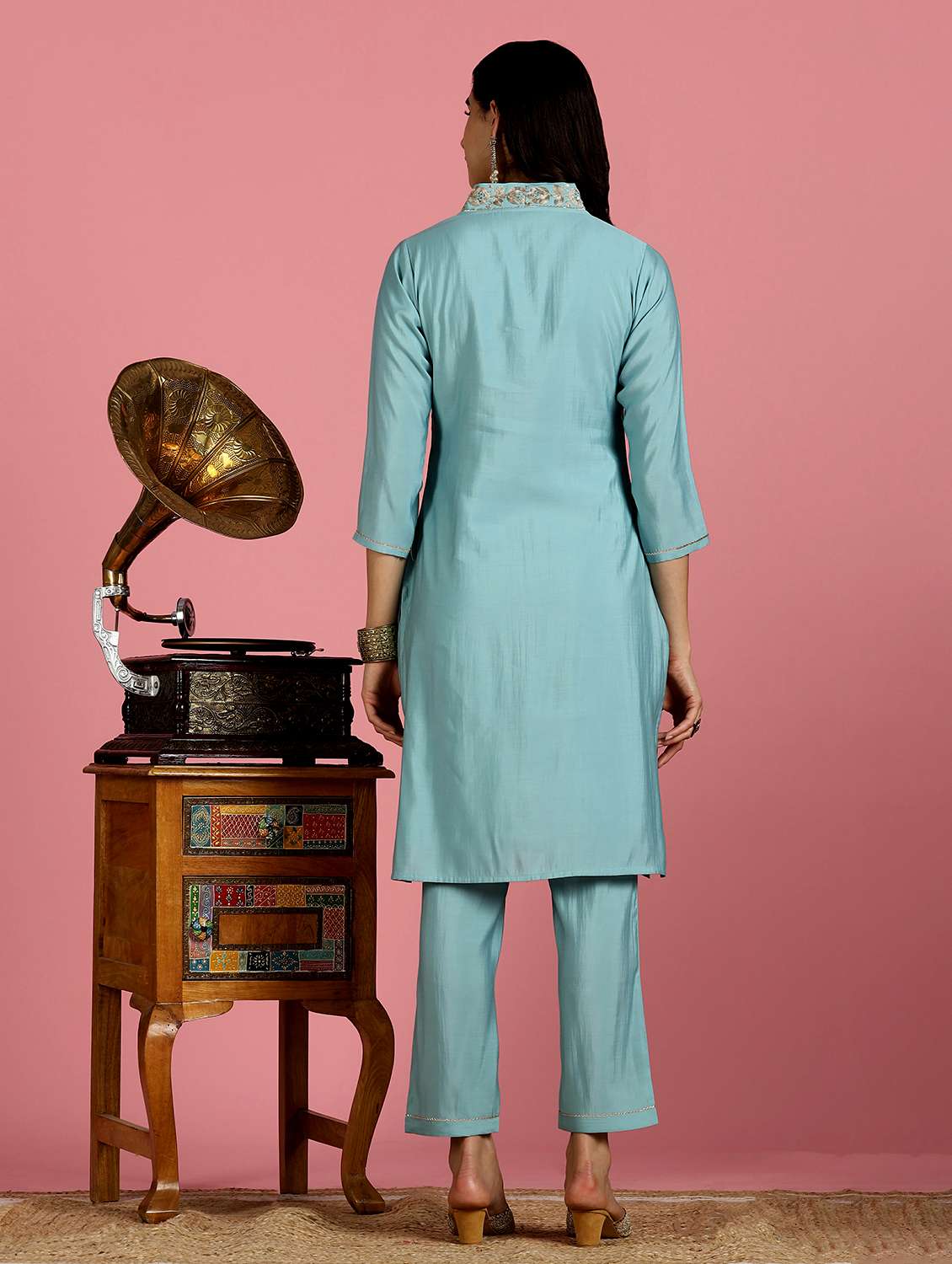 women light blue kurta pant set - 22453938 -  Standard Image - 3