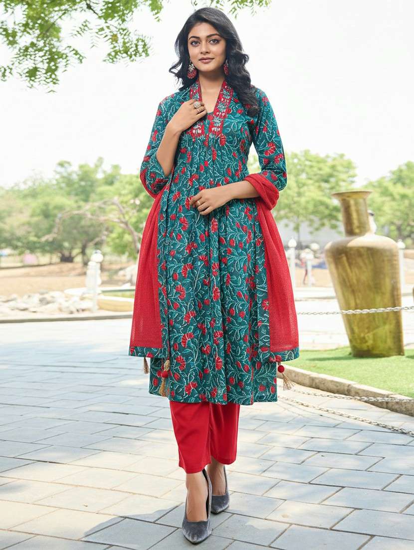 women blue suit set