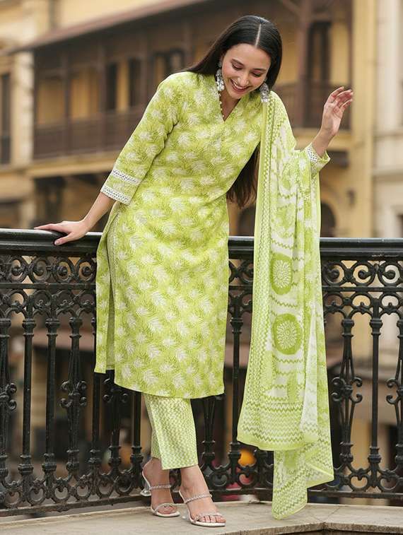 women green suit set