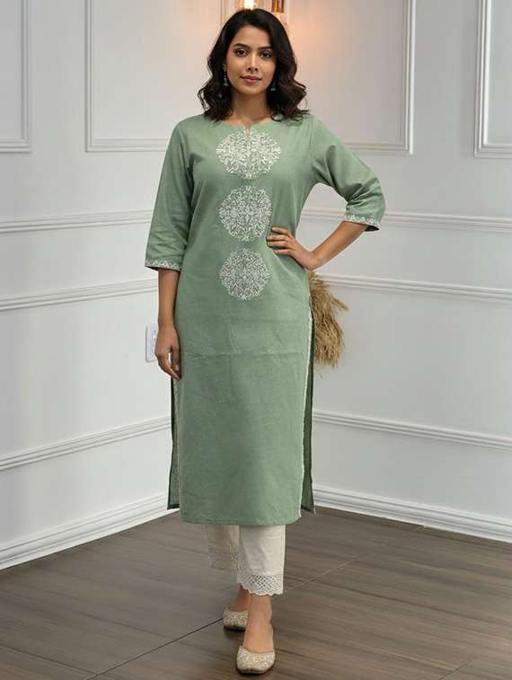women green kurta pant set