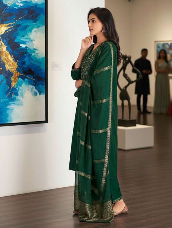 women green suit set - 22454017 -  Standard Image - 5