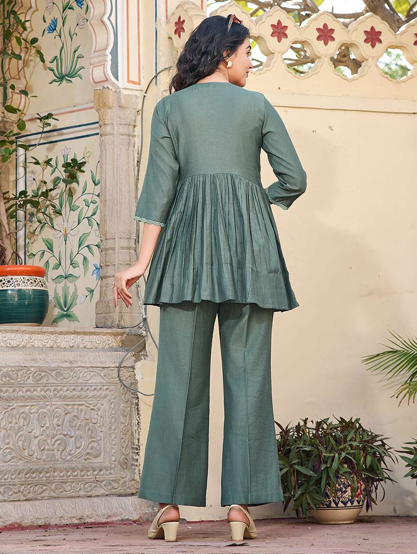 women solid three quarter sleeve ethnic co-ord set - 22454049 -  Standard Image - 3