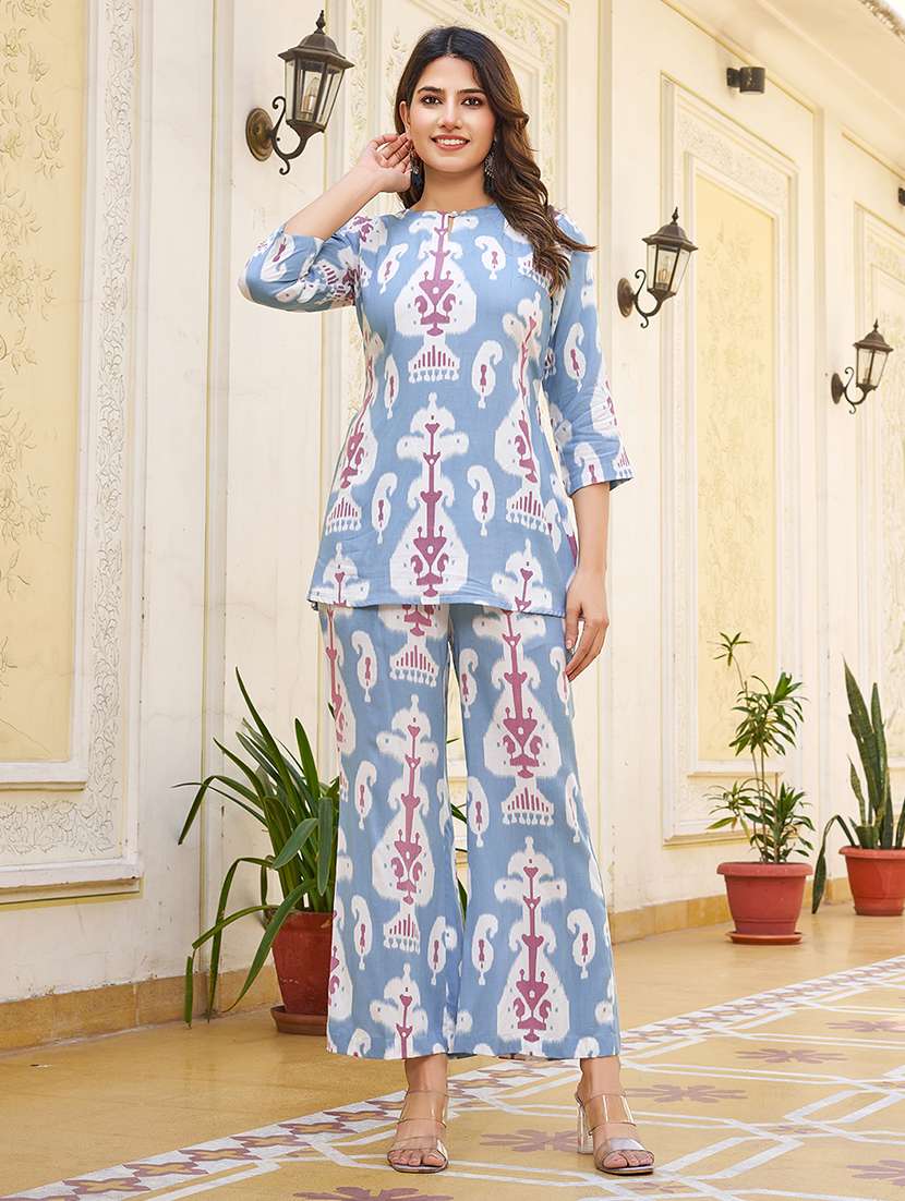women printed three quarter sleeve ethnic co-ord set