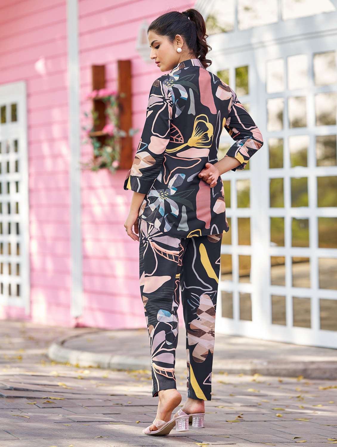 women printed three quarter sleeve ethnic co-ord set - 22454057 -  Standard Image - 3