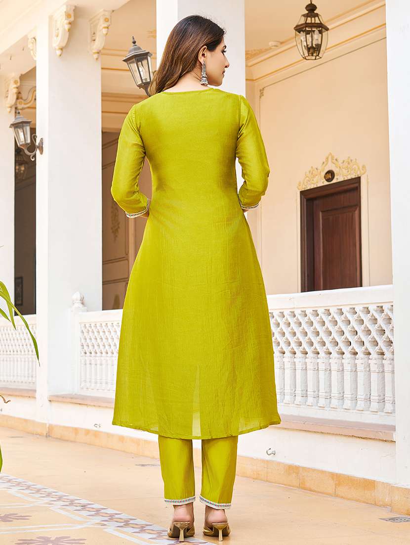 women solid with work three quarter sleeve kurta pant with dupatta set - 22454168 -  Standard Image - 3