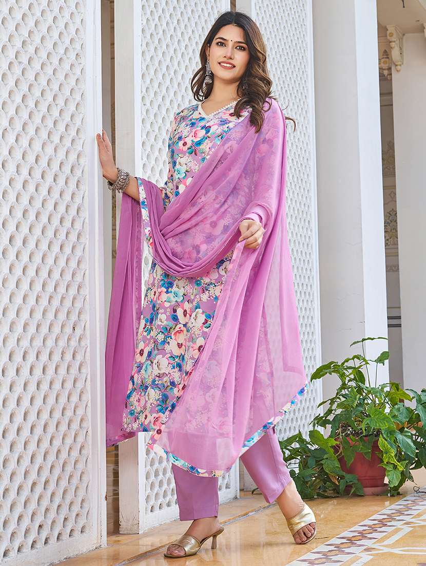women printed three quarter sleeve kurta pant with dupatta set