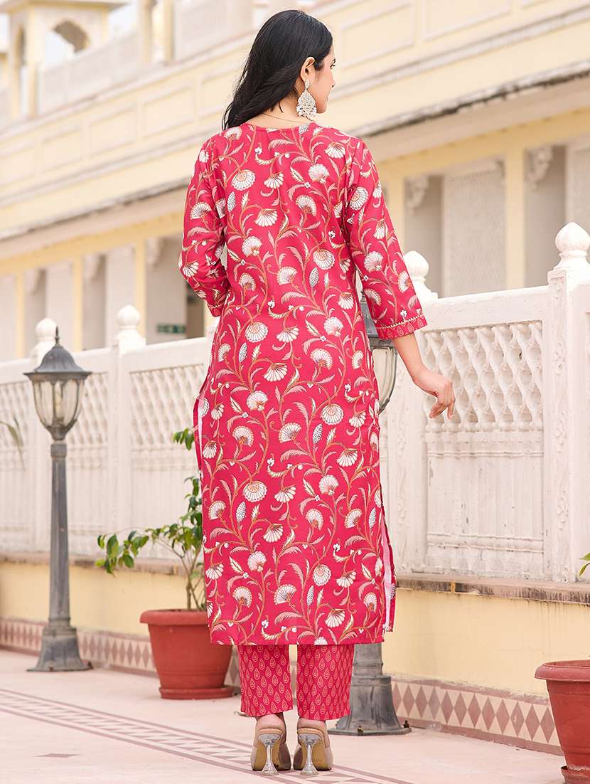 Women Printed Three Quarter Sleeve Kurta Pant With Dupatta Set - 22454179 -  Standard Image - 3