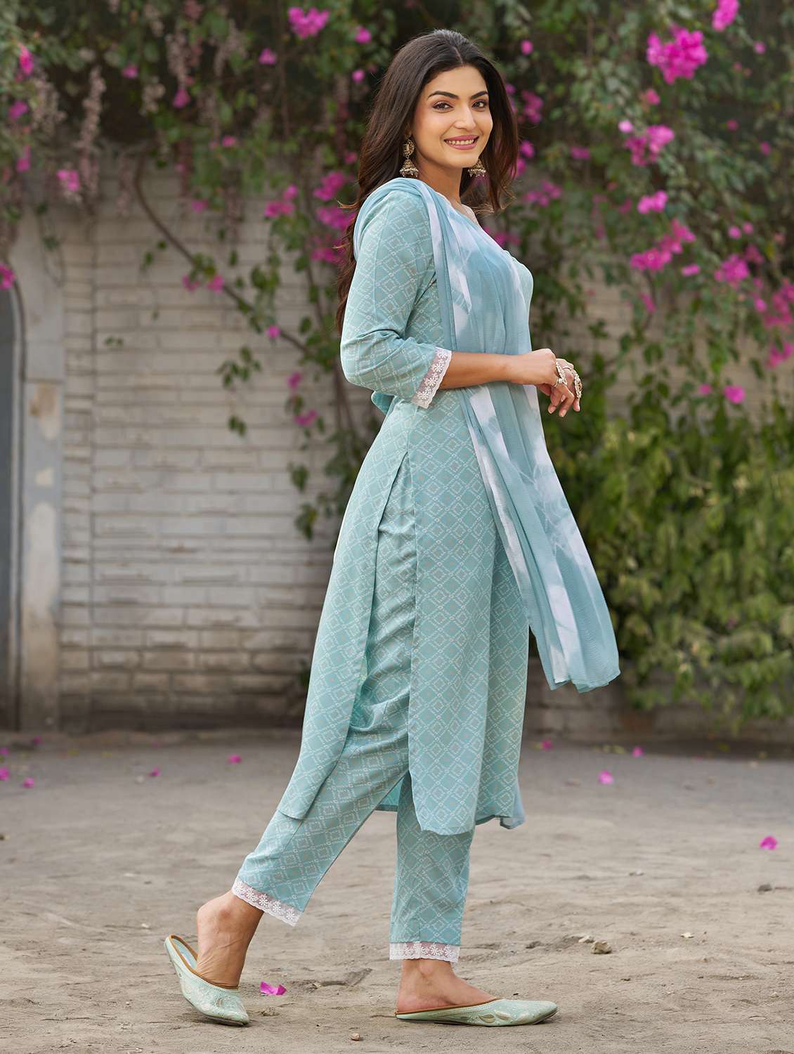 women printed three quarter sleeve kurta pant with dupatta set - 22454183 -  Standard Image - 3