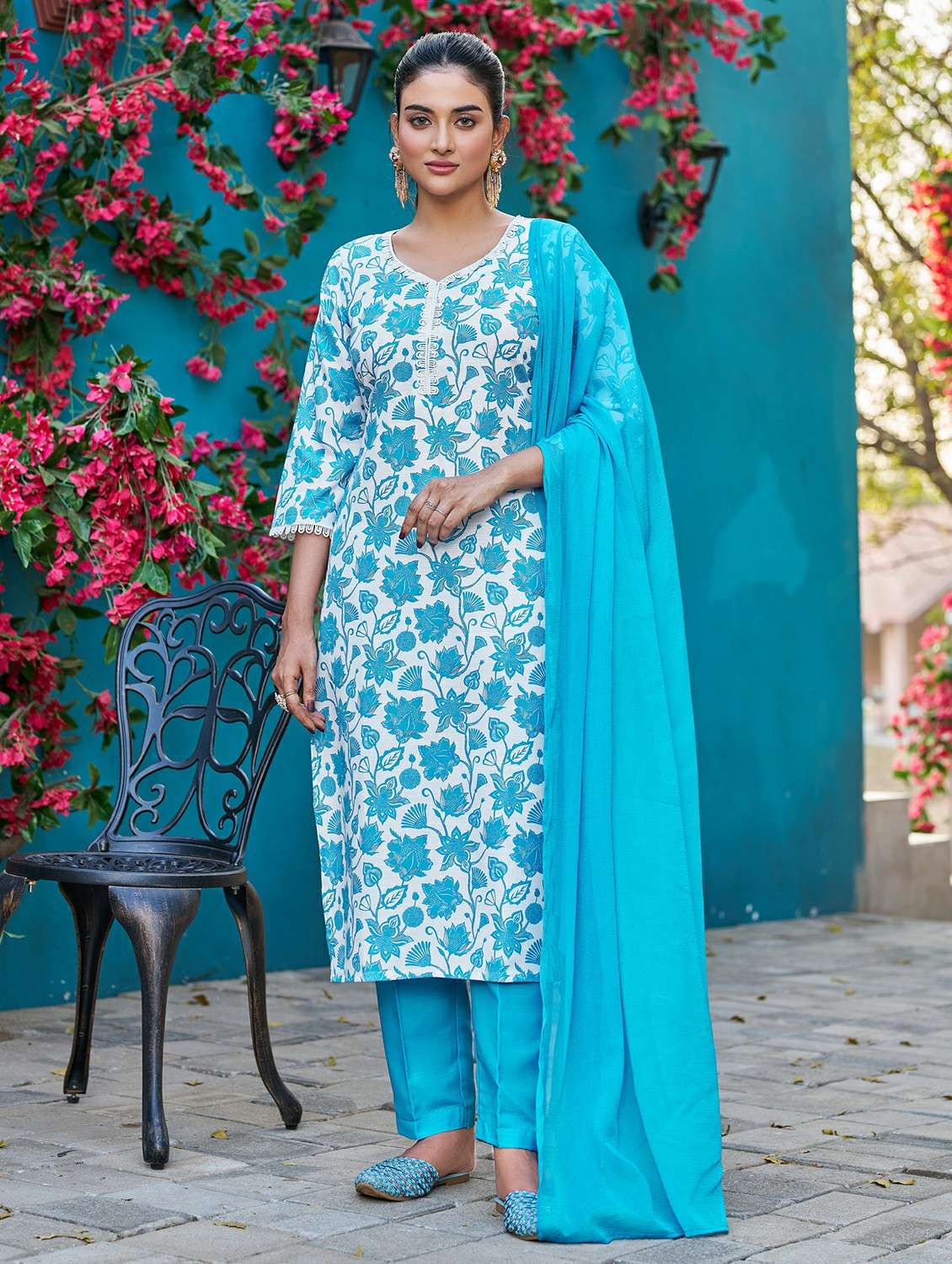women printed three quarter sleeve kurta pant with dupatta set