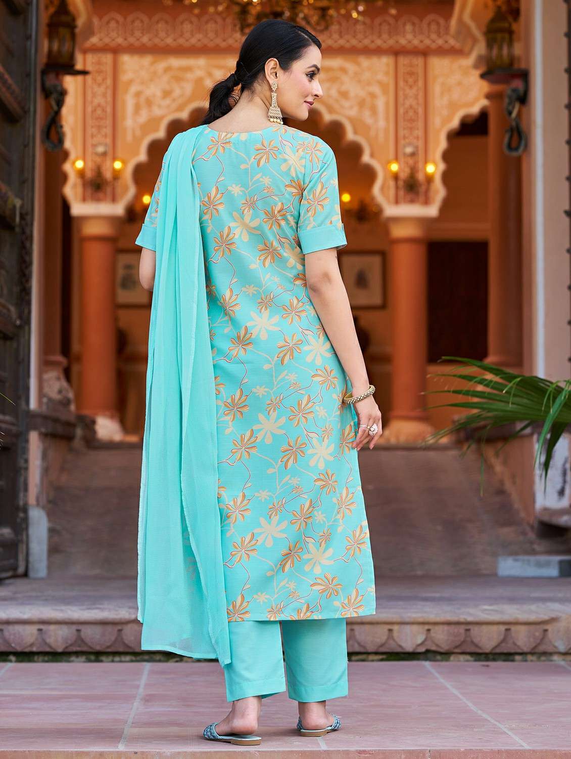 Women Floral Short Sleeve Kurta Pant With Dupatta Set - 22454215 -  Standard Image - 3