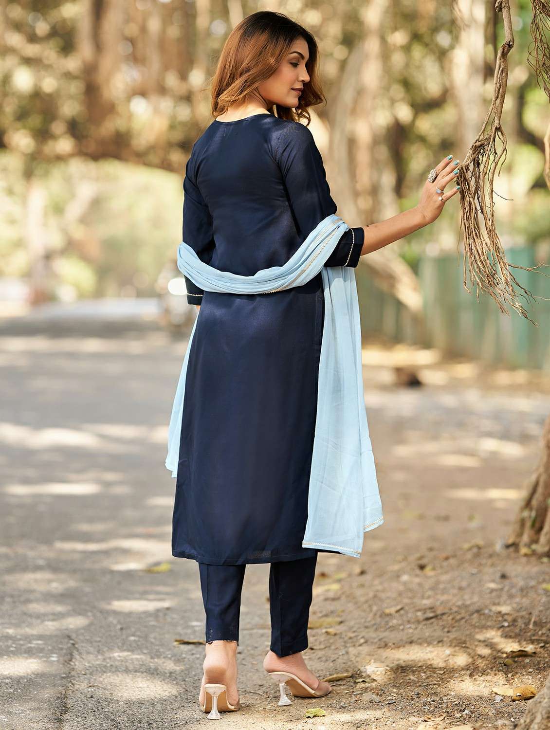 women solid with work three quarter sleeve kurta pant with dupatta set - 22454222 -  Standard Image - 3