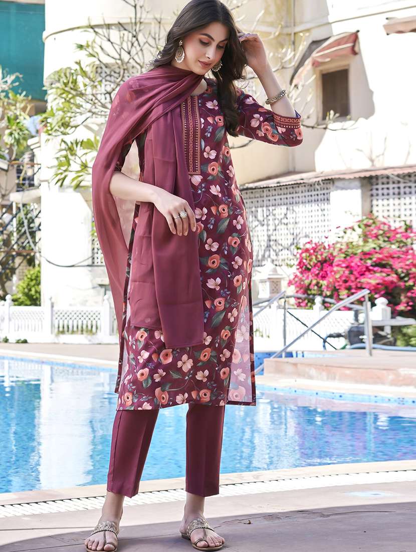 Women Printed Three Quarter Sleeve Kurta Pant With Dupatta Set - 22454251 -  Standard Image - 3
