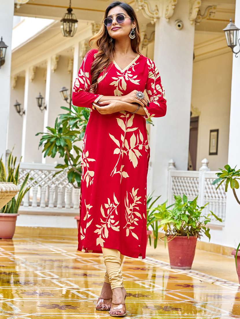 women printed three quarter sleeve kurta legging set