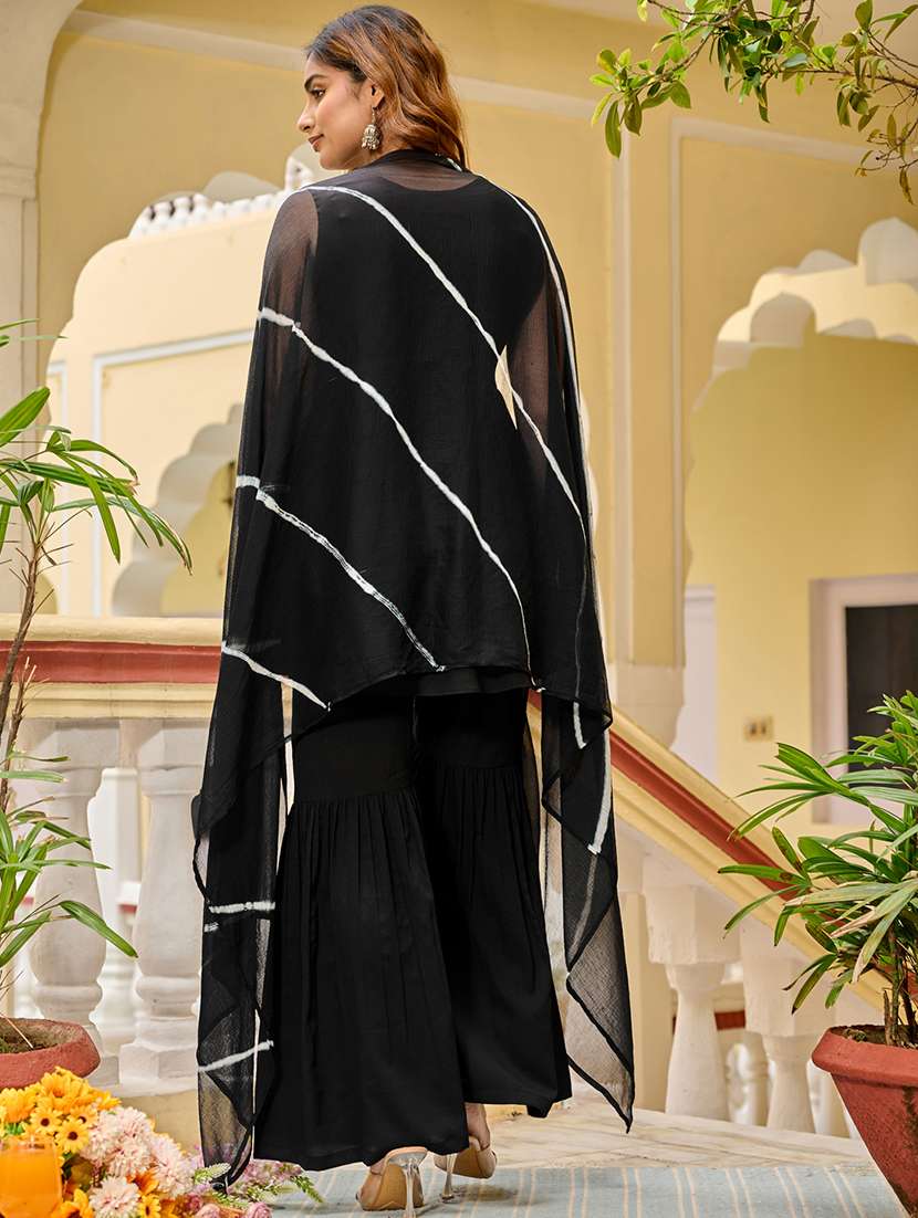 women solid with work sleeveless kurta sharara with dupatta set - 22454356 -  Standard Image - 3