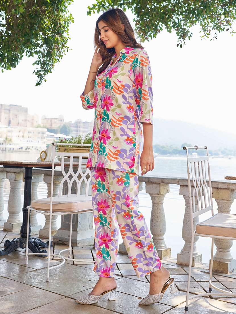 women printed three quarter sleeve ethnic co-ord set - 22454371 -  Standard Image - 3