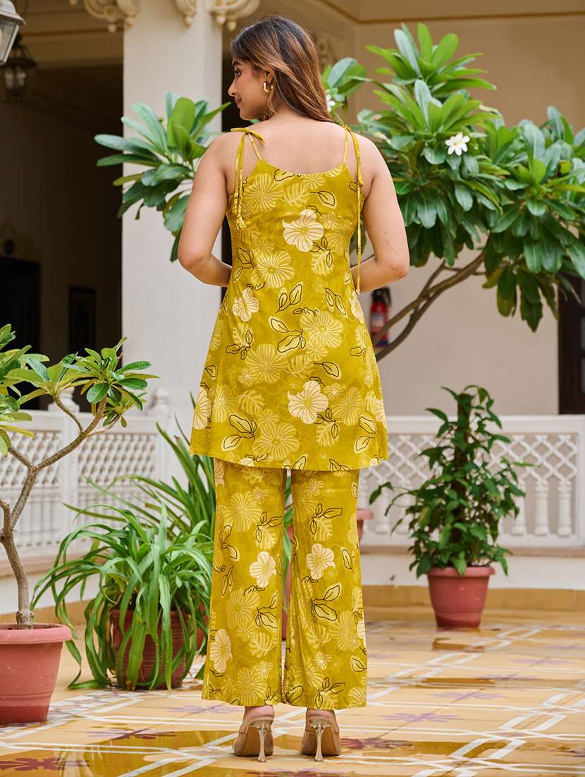 women printed shoulder strap ethnic co-ord set - 22454433 -  Standard Image - 3