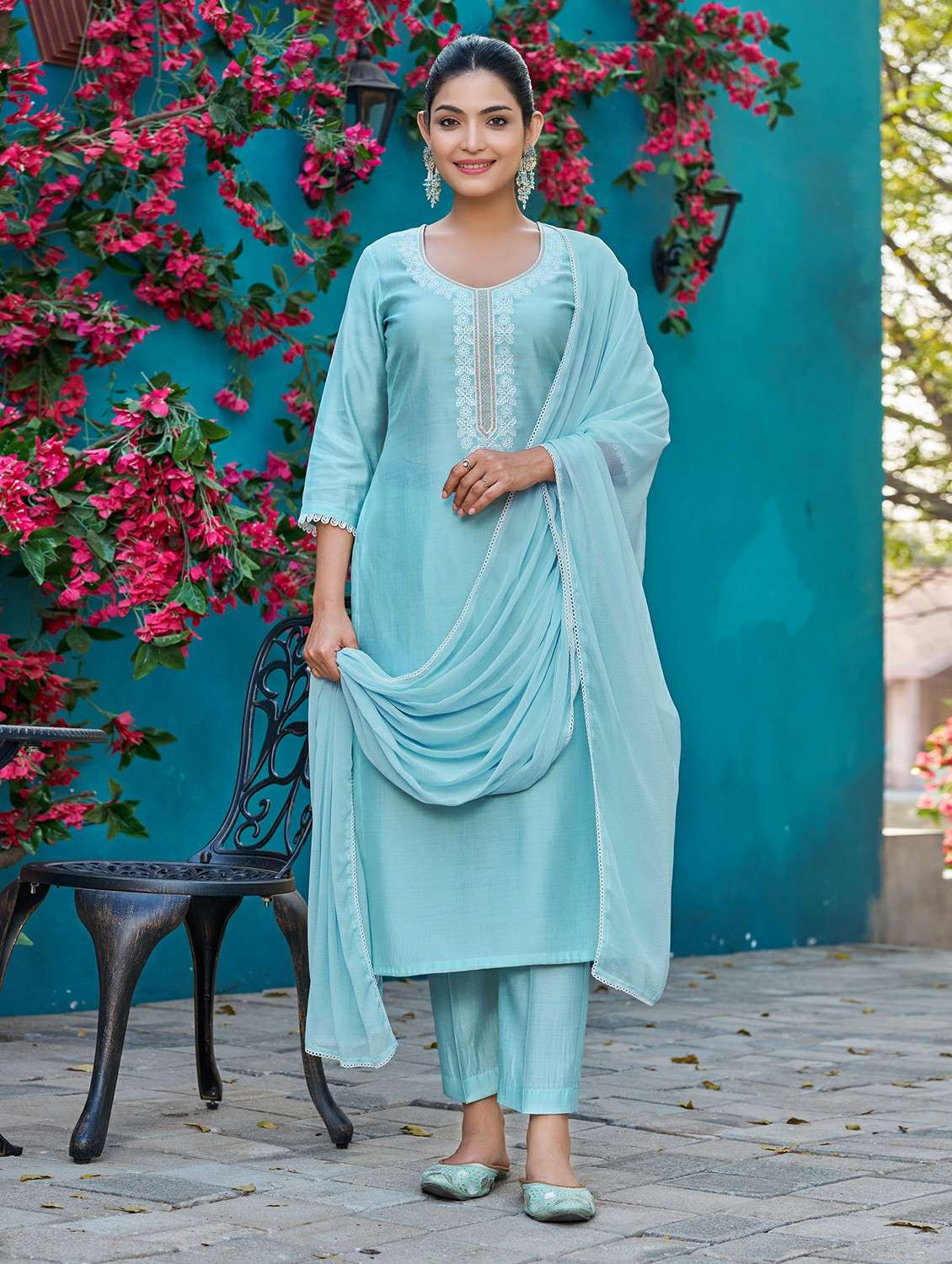 women solid with work three quarter sleeve kurta pant with dupatta set