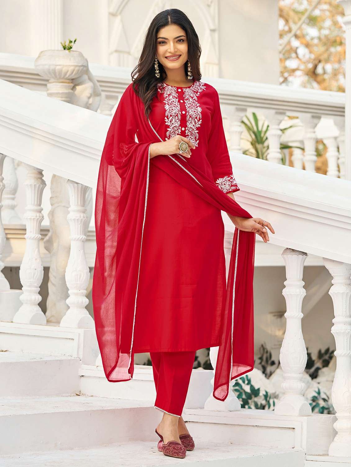 women solid with work three quarter sleeve kurta pant with dupatta set