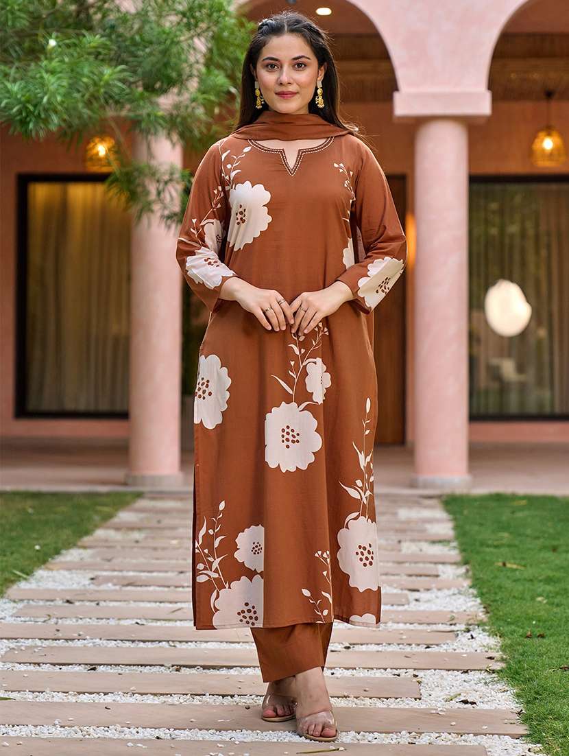 women brown silk blend straight kurta