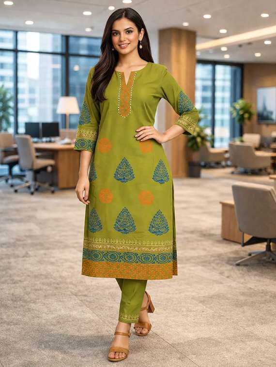 women printed three quarter sleeve straight kurta