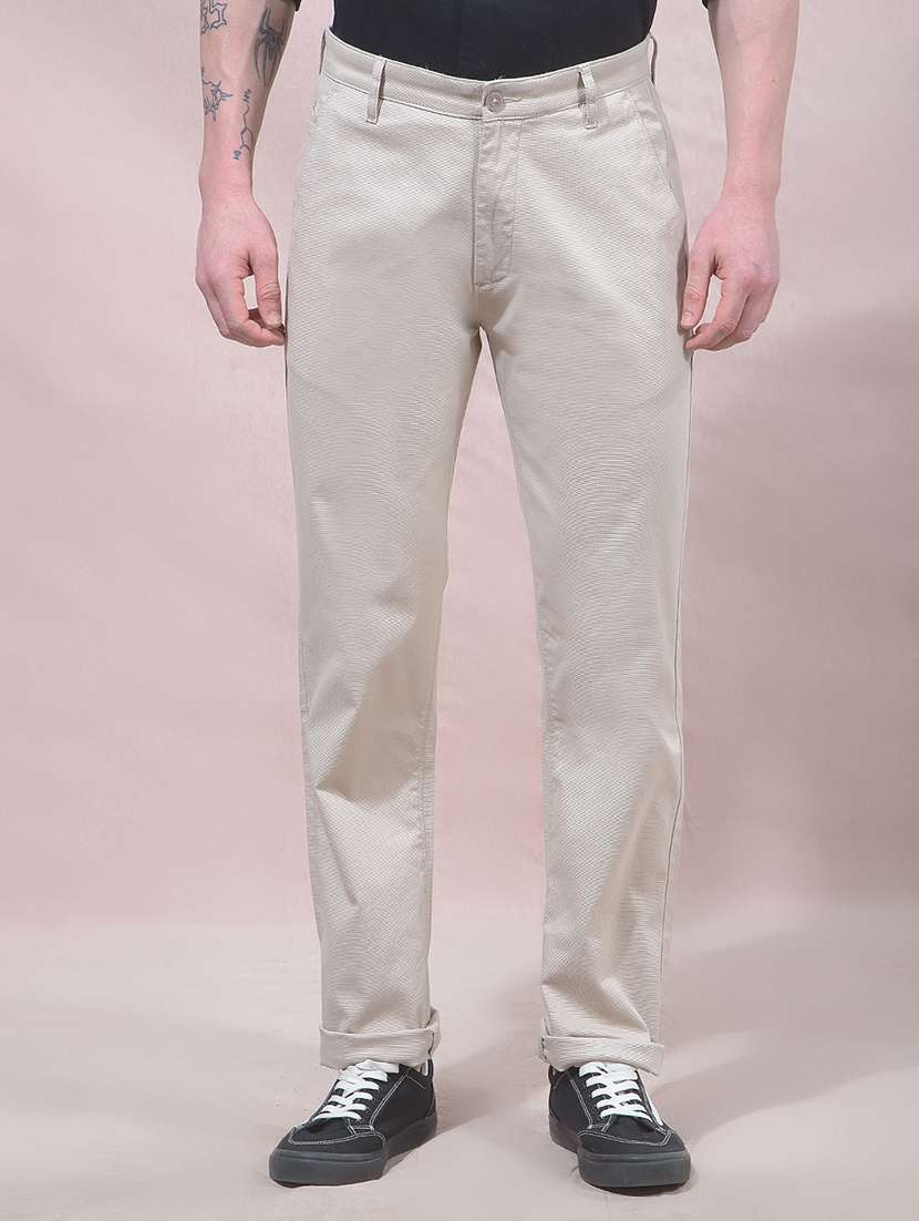 men solid mid rise chinos casual trouser
