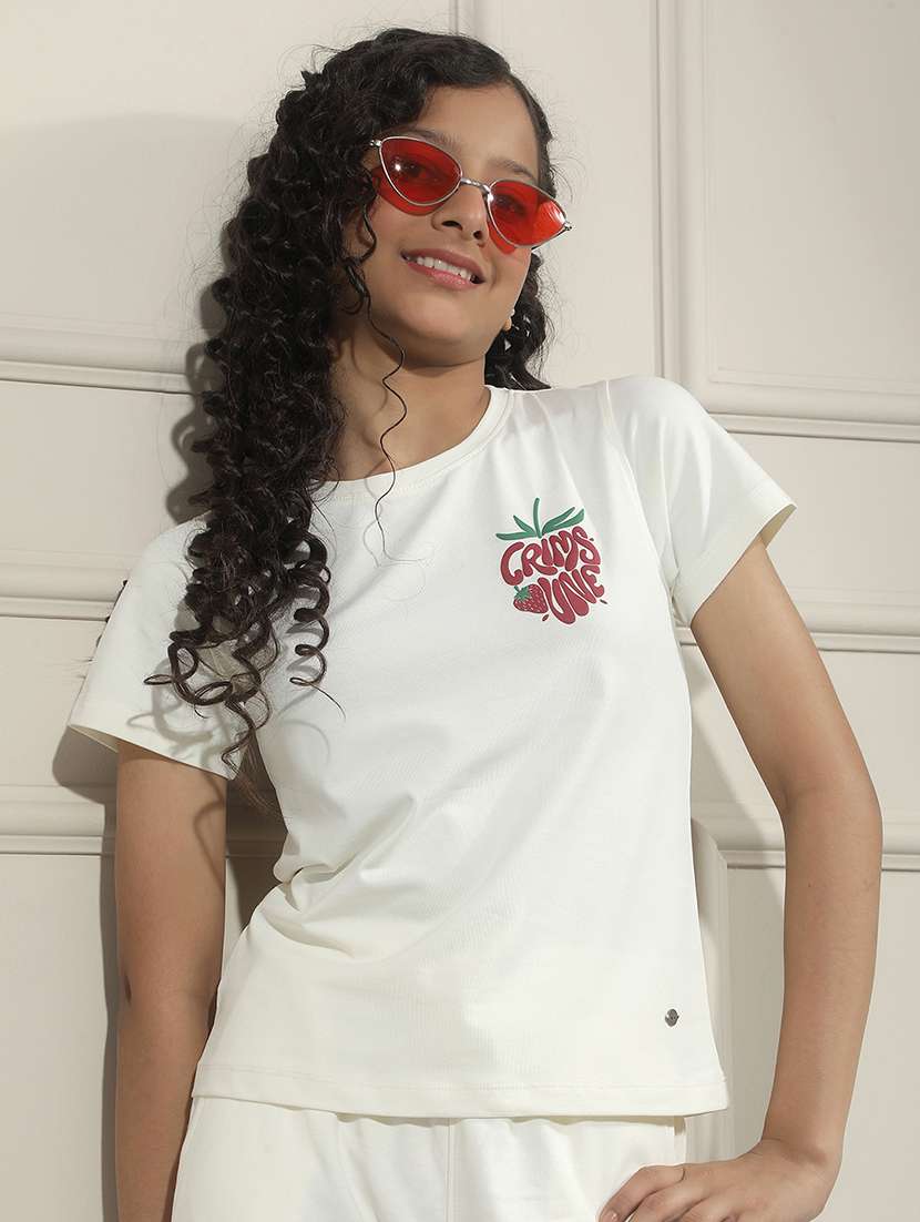 girl off white cotton blend tee