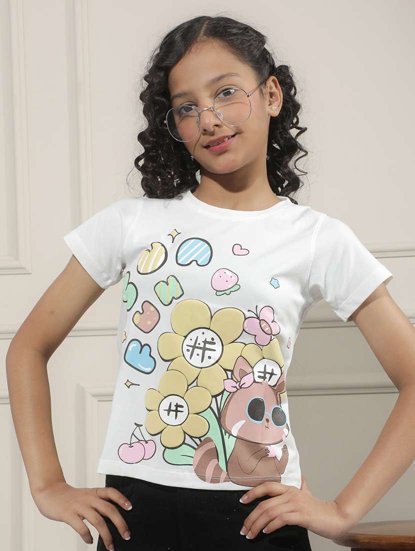 girl white cotton tee