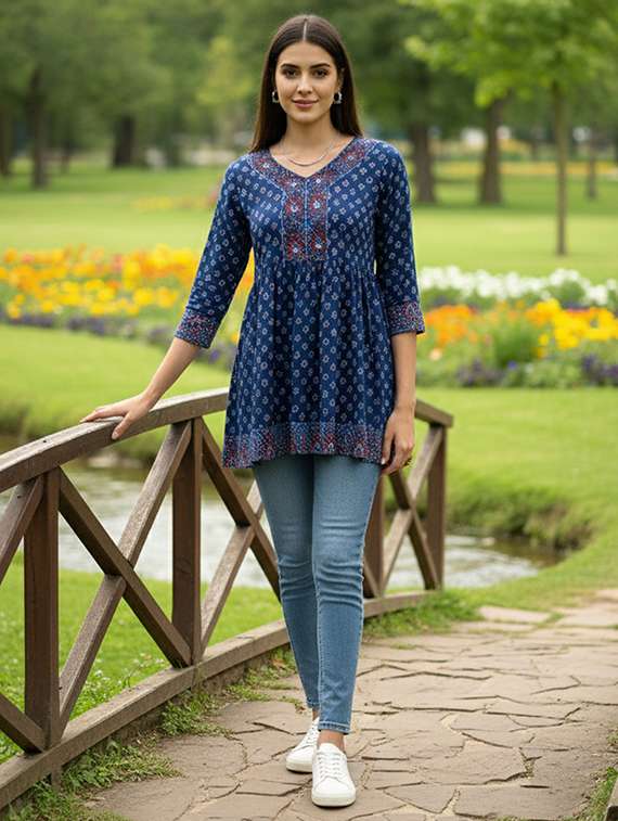 women blue cotton straight kurti - 22456075 -  Standard Image - 3