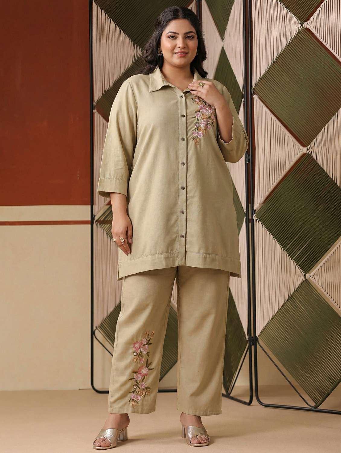 women beige co-ord set - 22456332 -  Standard Image - 3