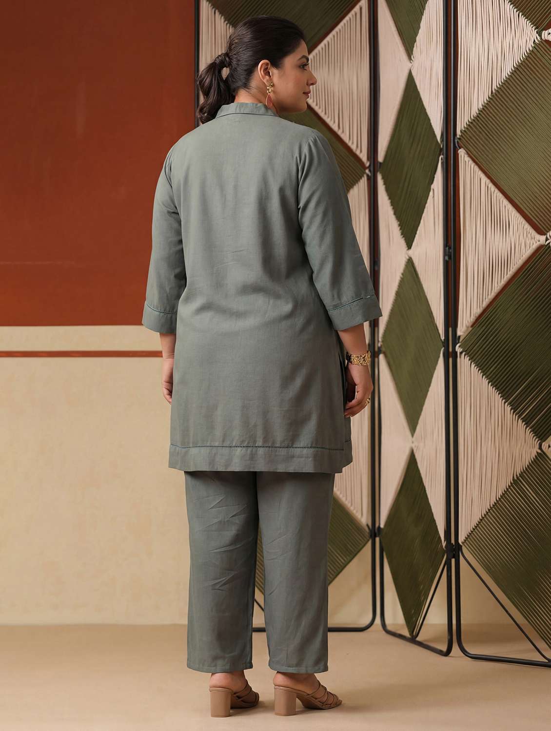 women green co-ord set - 22456333 -  Standard Image - 3