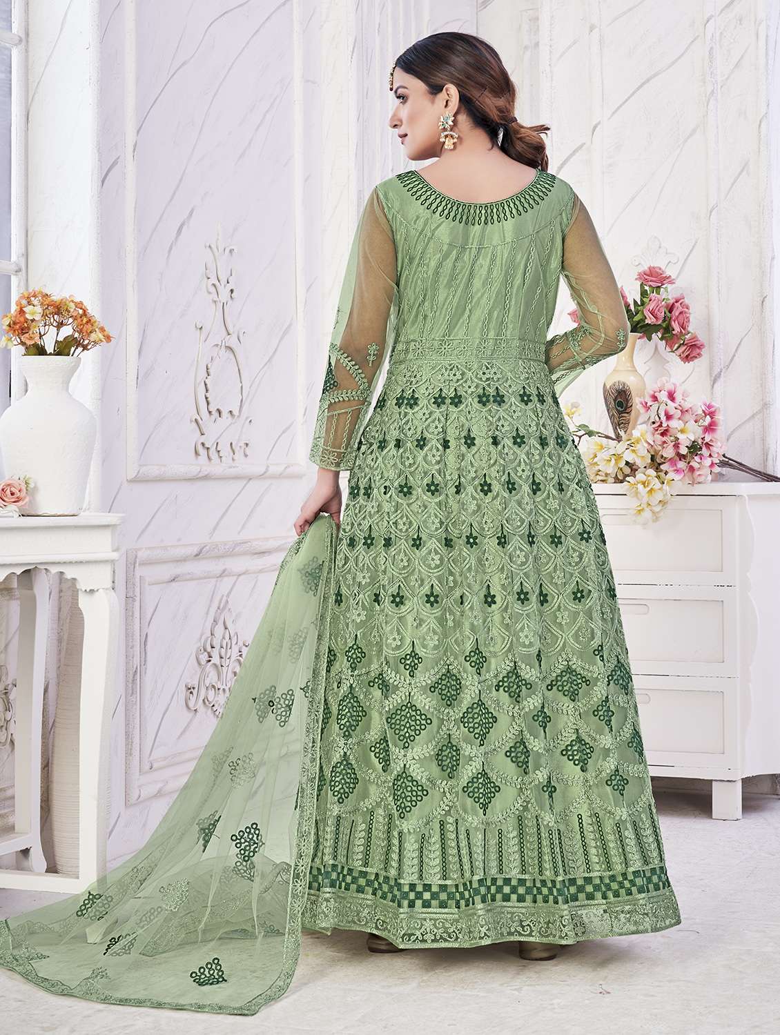 women green kurta pant set - 22456777 -  Standard Image - 3