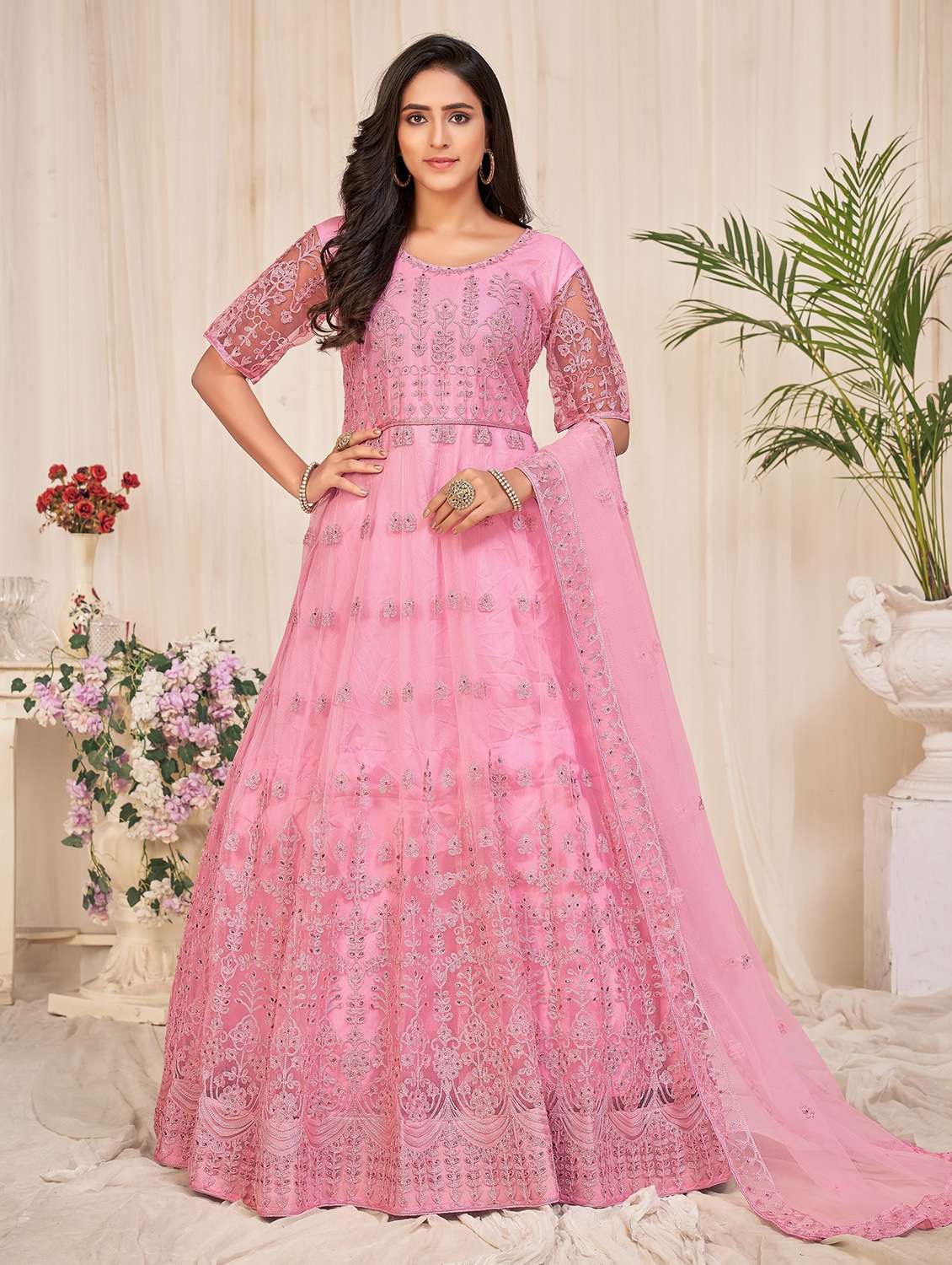 women pink kurta pant set