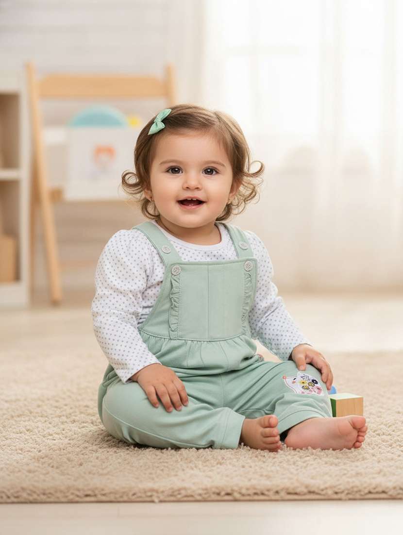 girls printed long sleeves top and dungaree set
