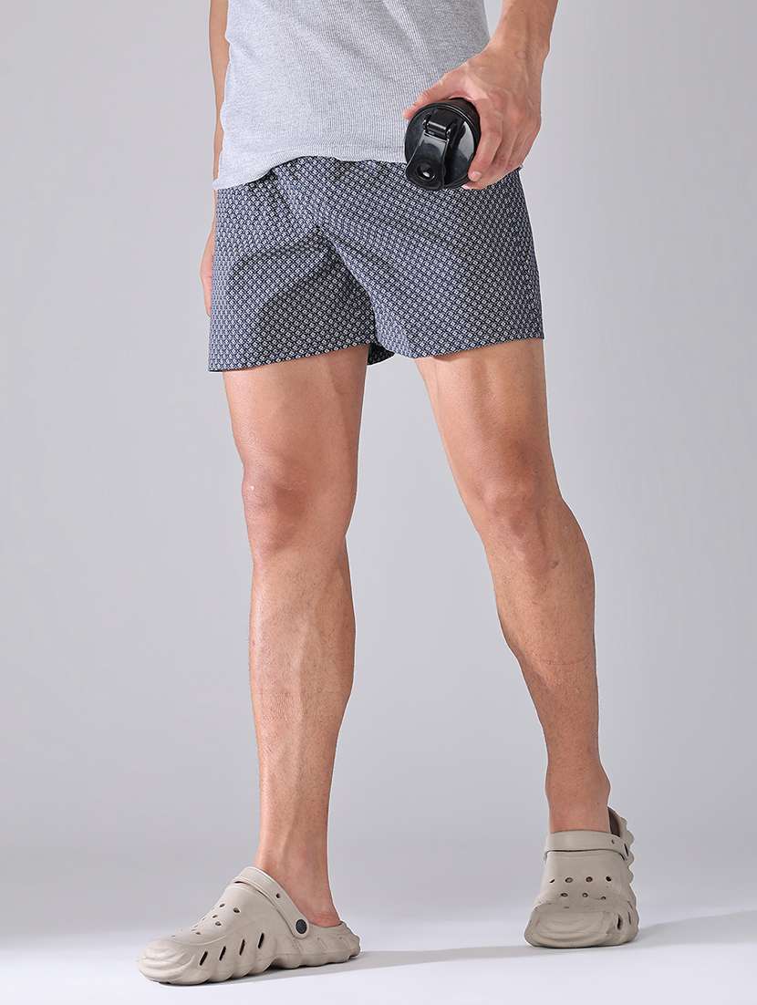 men printed mid rise regular fit boxers