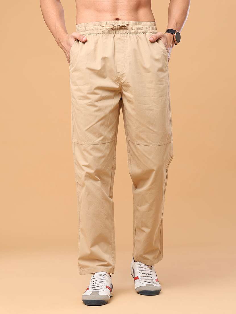 men solid mid rise regular fit trouser