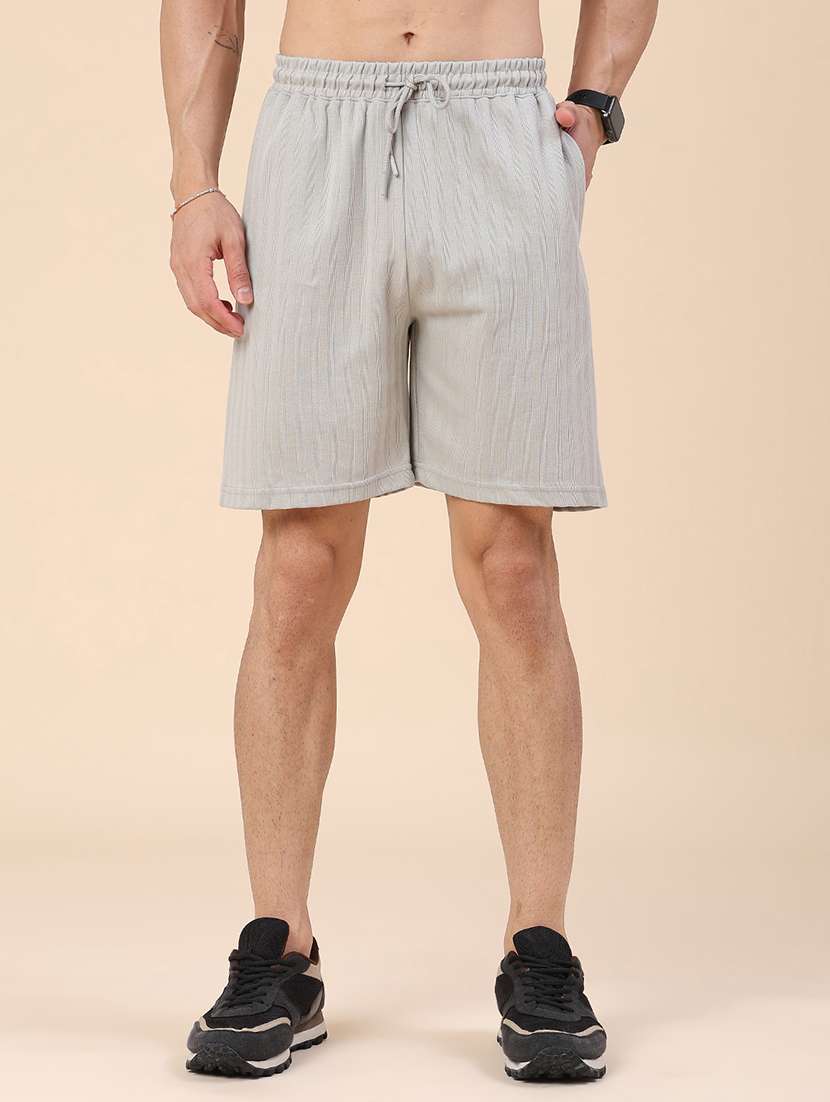 men self design mid rise regular fit shorts