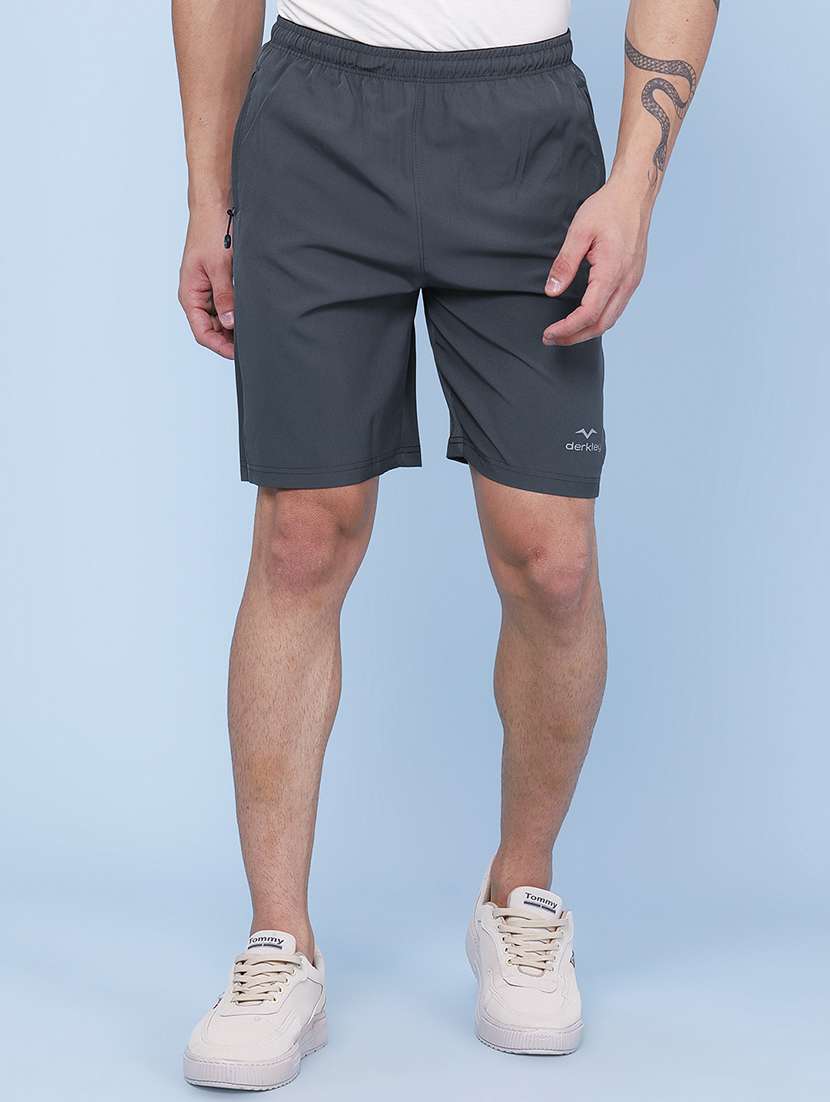 men solid mid rise regular fit sport shorts